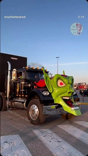 Maximum Overdrive Green Goblin Truck #classic #scary #horrormovies #westernstar #semitruck