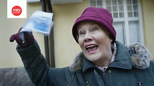 Ulla Taalasmaan parhaat palat vuosien varrelta – katso hauska videokooste!