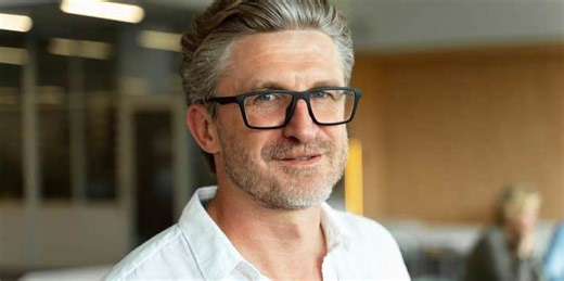 6 work habits that used to make people seem professional that no one really cares about anymore, says CEO