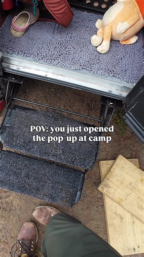 This is what the inside of a pop-up camper looks like when we arrive at camp with our three kids… it’s giving clown car 😂 but everything has a place and there is actually a system.