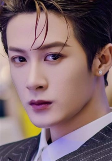 Tan Jianci’s Timeless Parallel Dance Performance