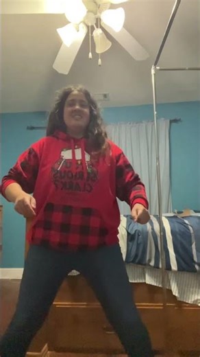 Practicing the arch ya back dance 😂 Who else can relate? #dance #funny #trending