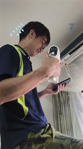 突襲檢查！師傅在外清洗除了技術🛠️配備齊全也很重要#冷氣清洗 #洗衣機清洗 #清洗日常