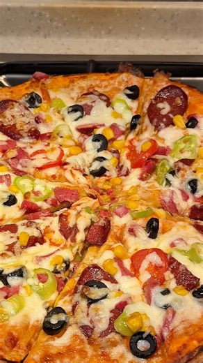 AS DELICIOUS AS THE ORIGINAL 👌 HOW TO MAKE PIZZA FROM LAVASH BREAD? #pizza #recipe #easyrecipes