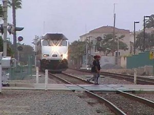 Metrolink Train #600 Arriving Oceanside