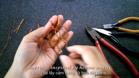copper earrings inspired Hena motifs and Indian jewelry - DIY wire jewelry 18