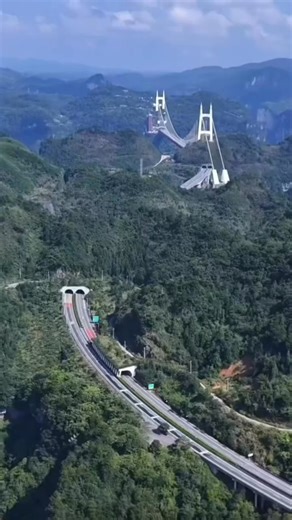 The magnificent Aizhai Bridge in Hunan — one of China’s most stunning engineering marvels, connecting mountains and beauty in perfect harmony. 🇨🇳🌉✨ #China #Hunan #AizhaiBridge | چین وەک خۆی