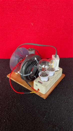 i make 220v direct current first ac electricity generator with 10rm pvc cables