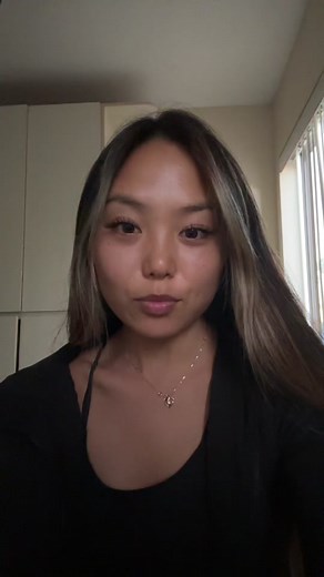 GIFT GUIDE FOR YOGA LOVERS! #giftguide #beginneryogatips #yogamat #yogatowel #yogagifts #amazongiftideas #giftsforher #amazonstorefront