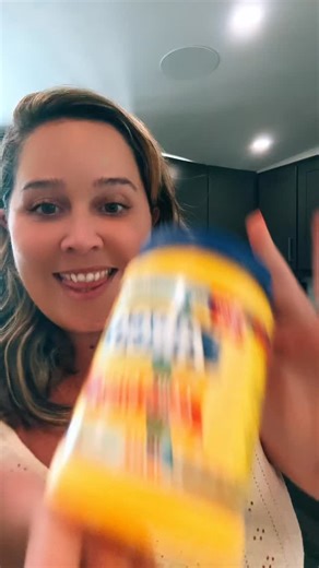 We love corn starch cookies !! They’re sooo good and chewy and thick every time plus they stay super soft for days! | Bake it with Mel