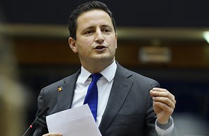 Eurodeputatul Nicolae Ștefănuță: În ultima zi de mandat, Donald Trump a vorbit despre unitate, însă pleacă de la Casa Albă pe o ușă separată