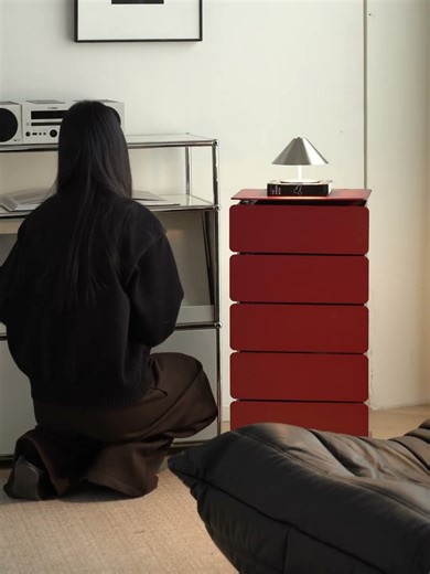 UF Dotas Rotating Cabinet — Full Iron Construction | Pre-Launch Preview