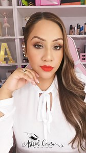 211K views · 12K reactions | Este Look es ideal para tu outfit blanco 來朗 ¡Mis bellas!  Espero les guste esta propuesta que cree para ustedes ¿Qué otro color hacemos celeste o morado? | Astrid Cerna MakeUp Studio | Facebook