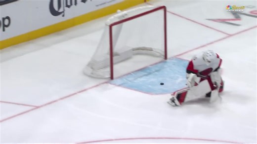 Sharks' William Eklund scores first goal of season to tie up game vs. Hurricanes | NBC Sports Bay Area / California