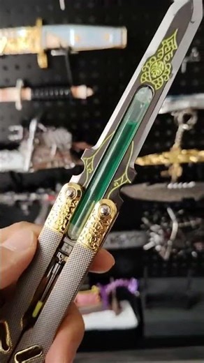 apex octane Heiloom Butterfly Knife