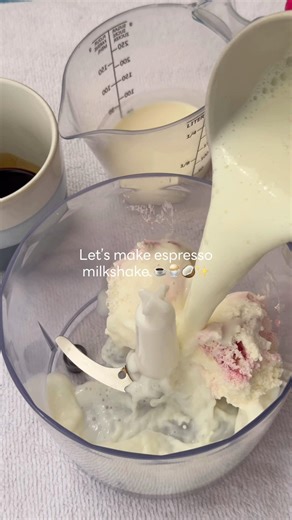 Espresso Milkshake Recipe 🥥☕️✨