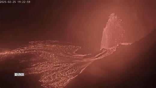 43K views · 1.5K reactions | Episode 11 of the Kīlauea summit eruption began tonight!  Fountains from the north vent within Halemaʻumaʻu crater have reached 200 feet in height, according to the USGS Hawaiian Volcano Observatory. WATCH LIVE: https://www.pbshawaii.org/watch-live-kilauea-volcano-eruption/ | PBS Hawai‘i | Facebook