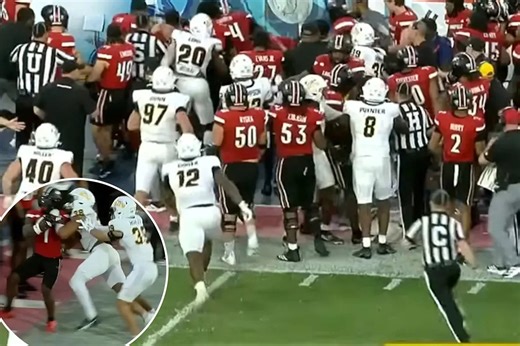 Sideline brawl breaks out in final moments of Louisville-Toledo bowl game over late hit