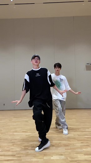 Psycho Challenge with Hoshi and Jun from Seventeen