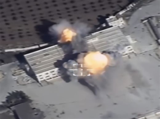 Su-25武器装填与打击