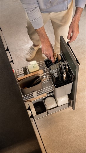 Häfele Indonesia on Instagram: "Stress-free kitchen experience with a collection from Kesseböhmer #hafele #hafeleindonesia #UrbanAgent #kessebohmer #CookingAgent #CleaningAgent #YourWayEveryDay"