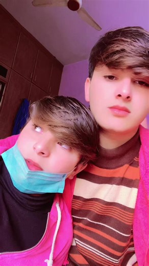 Kom Zamong Ko Teal: A Unique Cultural Moment