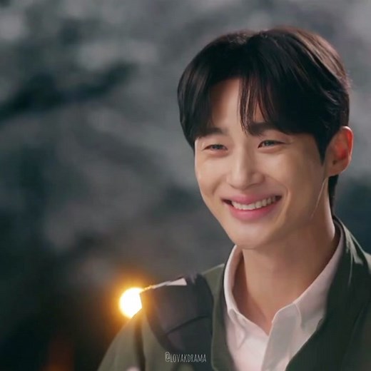 Lovely Runner: Byeon Woo Seok and Kim Hye Yoon's Memorable Scene in the Forest