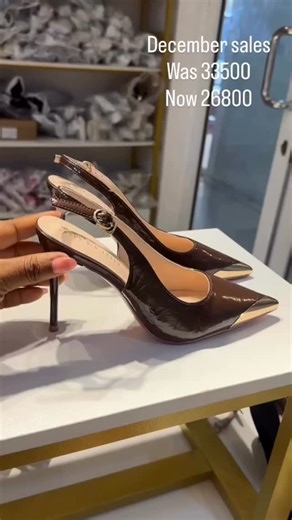 HIGH QUALITY AND UNIQUE SHOES on Instagram: "Chocolate sling back heel (Runs normal for a slim feet, take a size up for a wide feet) Discount sales price 26800 Normal price 33500 Sizes available 37-1 Shoe code: HSBB5"