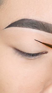 1.7M views · 2K reactions | Eye makeup that's so satisfying, it'll make you smile!  | Makeup Inspiration | Facebook