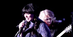 Watch Heart Perform Bruising New Song 'Beautiful Broken' Live