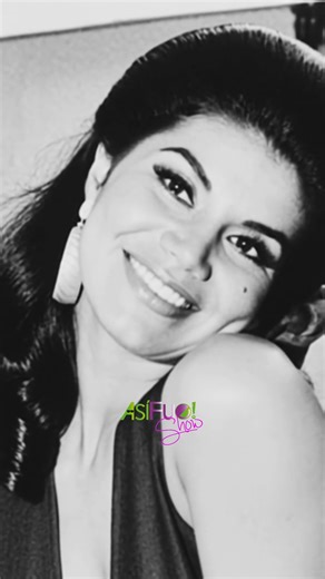 33K views · 708 reactions | Queta Jiménez, La Prieta Linda  Una voz que nació del alma del pueblo. Antes de que la llamaran leyenda, Queta Jiménez ya traía en la sangre ese sentimiento que solo las grandes intérpretes saben transmitir. Su apodo, La Prieta Linda, no era solo una forma de cariño, era un homenaje a su belleza auténtica, morena, mexicana, imposible de ignorar. #laPrietaLinda #CineMexicano #epocadeoro #quetajimenez #actrizmexicana | Así Fue Show Oficial | Facebook