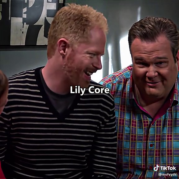 Modern Family moments: Grandma, Lily & Gloria highlights
