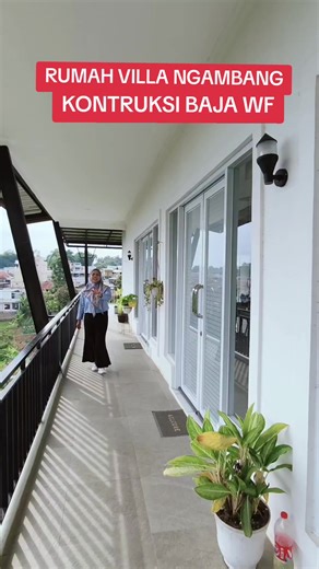 JUAL CEPAT VILLA MEWAH PUNCLUT BANDUNG 🔥 Akses Dago & Ciumbuleuit | View malam city light spektakuler ✨ Full Furnish • Konstruksi baja WF • Siap usaha & huni 🏡 LT 640 m² (fisik ±700 m²) 🏢 LB ±600 m² (2 lantai) 🛏️ 3 KT besar KM dalam 🕌 Mushola | 🎯 Area olahraga & BBQ 🚗 Parkir luas | Legalitas SHM IMB 💰 Harga JUAL CEPAT: 3,8 M Cocok untuk villa sewa, guest house, investasi premium 📲 Seni Sartika WA: 0813-2196-3837 🔗 Klik WA: https://wa.me/6281321963837� #villapunclut #villabandung #villa