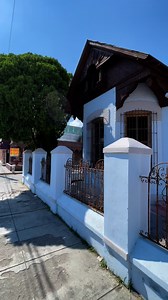 De las casas más hermosas en el sector centro, una verdadera chulada en la calle Dr. Mier casi esquina con Juárez . Se puede verdadera chulada su fuente aún de pie a pesar del paso del tiempo | Conociendo Nuevo Laredo