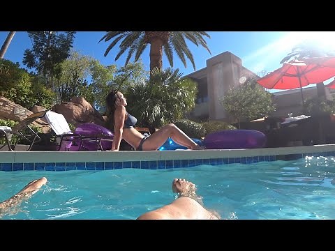 Lazy River swimming pool - MGM Las Vegas pool