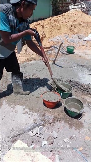Perfect Concrete Mix by Hand