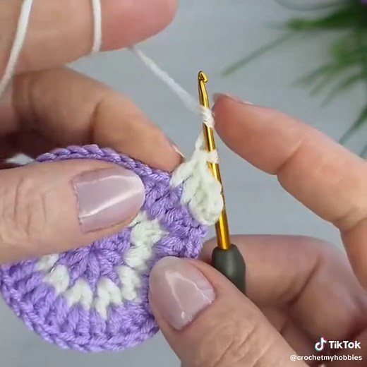 Easy Crochet Decorative Motif Tutorial