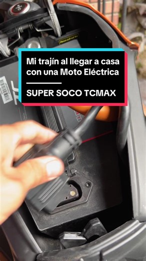 Mi trajín al llegar a casa con una moto eléctrica | Super Soco TCMAX
