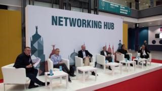 📚 ESMO is pleased to announce that the new Editors-in-Chief of the ESMO Journals officially started their mandates earlier this month. We congratulate them and look forward to witnessing the continued growth of the ESMO Journals under their guidance. 👉Thomas Powles, Editor-in-Chief of Annals of Oncology 👉Giuseppe Curigliano and Pat LoRusso, Editor-in-Chief and Deputy Editor-in-Chief of ESMO Open 👉Florian Lordick and Irit Ben-Aharon, Editors-in-Chief of ESMO Gastrointestinal Oncology 👉Rodrig