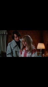 Trailer for The Little Girl Who Lives Down The Lane. #jodiefoster #martinsheen #alexissmith #thelittlegirlwholivesdownthelane #1970smovies |