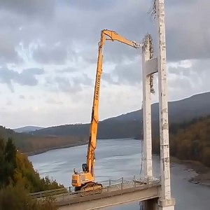 Dangerous Building Demolition Excavator Skill, | Survival skills