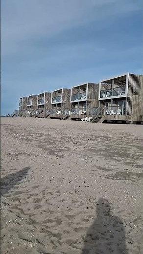 🇳🇱 Roompot beachhouses Hoek van Holland ‪@TravelwithHugoF‬ #roompot #beachhouses #nederland