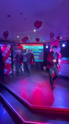 Saturday Night Ready: The AIM Live Music Experience