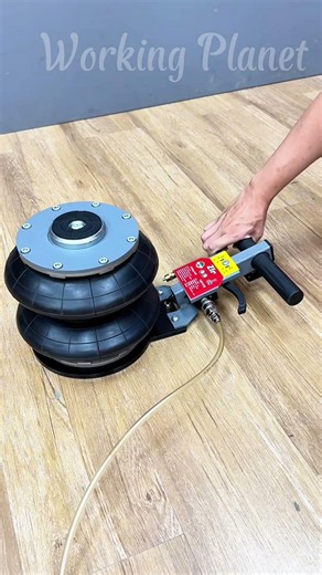 Super FAST Pneumatic Balloon Jack In Action ⚡