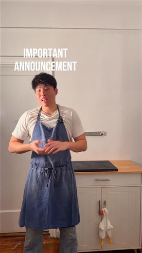 Steven Gao on Instagram: "MERRY COOKMAS!!! 🎄🎁 I am so excited to be announcing that I am going to be giving away 10 days of cookware upgrades from all of mine and your favorite brands. I have had such an incredible year because of all of you, so I wanted to give back what I could for this holiday season! Everything from kitchen appliances to tools and accessories I am excited to outfit your home kitchens with some brand new gear! There will be another post outlining the exact brands and contes