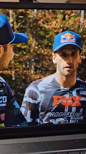 Final Battle at Pastranaland 🏁 Ken Roczen vs. Carson Brown. Both on 2006 Suzuki RM250 two-strokes, full send at Pastranaland—raw speed, no filters, pure motocross. It went down to the wire. 🏆 Winner: Ken Roczen by 0.9 seconds. #redbullracing #eras #suzukirm250 #kenroczen #carsonbrown #mmfpov | MxMessiah