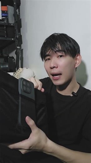 Tablet stand pillow. A must-have for anyone who loves watching movies and series on their tablet....