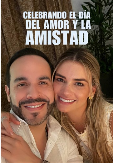 Anoche, mi amore y yo celebramos el Día del Amor y la Amistad rodeados de buenos amigos. ❤️🥂✨ Analu es mi compañera de vida, de sueños, de aventuras y de tantas historias que todavía nos quedan por escribir. Qué fortuna caminar juntos, compartir la vida con quienes queremos, celebrar los buenos momentos, sostenernos en los difíciles y seguir eligiéndonos cada día. Gracias por tanto, vida mía. Y gracias a nuestros amigos por su cariño, su lealtad y por hacer parte de este camino. ¡Feliz Día del 