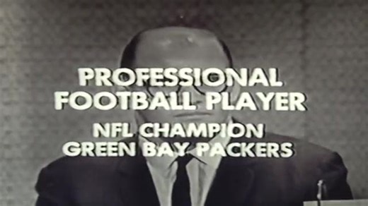 🏈🎂On December 29, 1936 Green Bay Packers legend Ray Nitschke was born in Elmwood Park, Illinois! He spent his entire 15-year NFL career with the Packers. Enshrined in the Pro Football Hall of Fame in 1978, he was the anchor of the defense for head coach Vince Lombardi in the 1960s, leading the Packers to 5 NFL championships and victories in the first 2 Super Bowls.🎂🏈 #Wildman #Nitschke #Packers 🧀 | Davenport Sports Network
