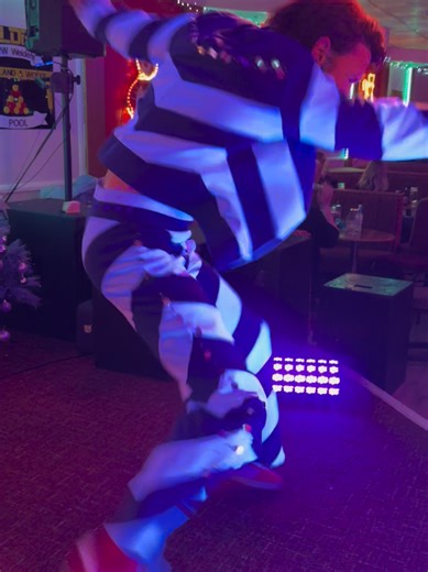 Harry Styles Makes a Triumphant Return!